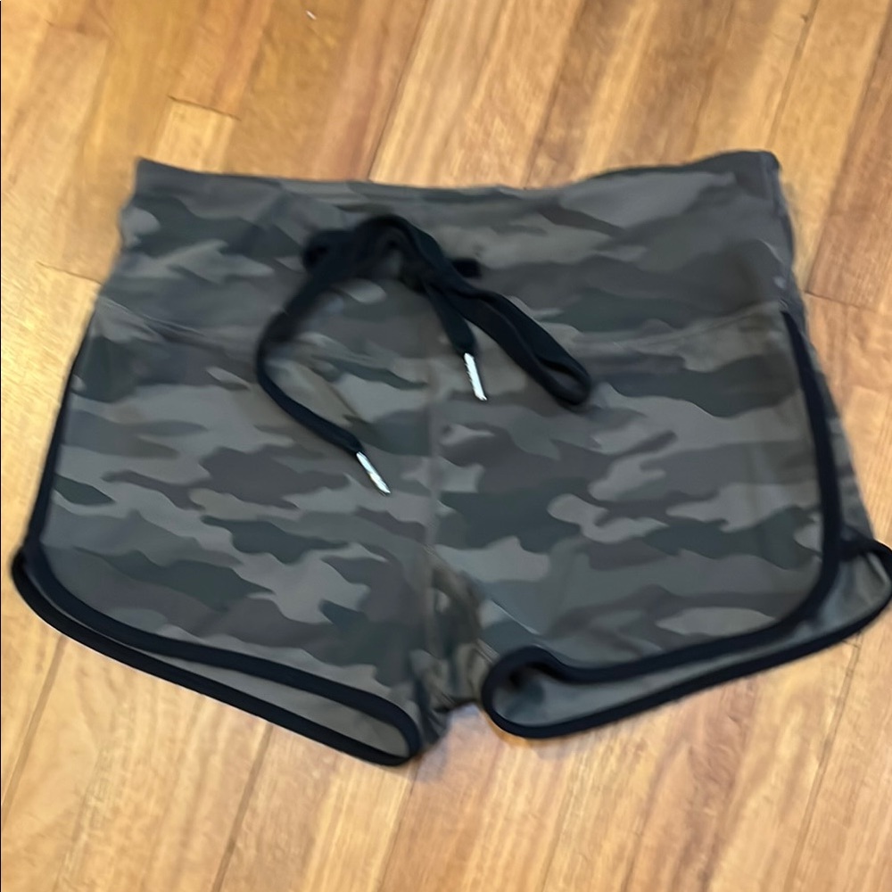 Savage Barbell booty shorts